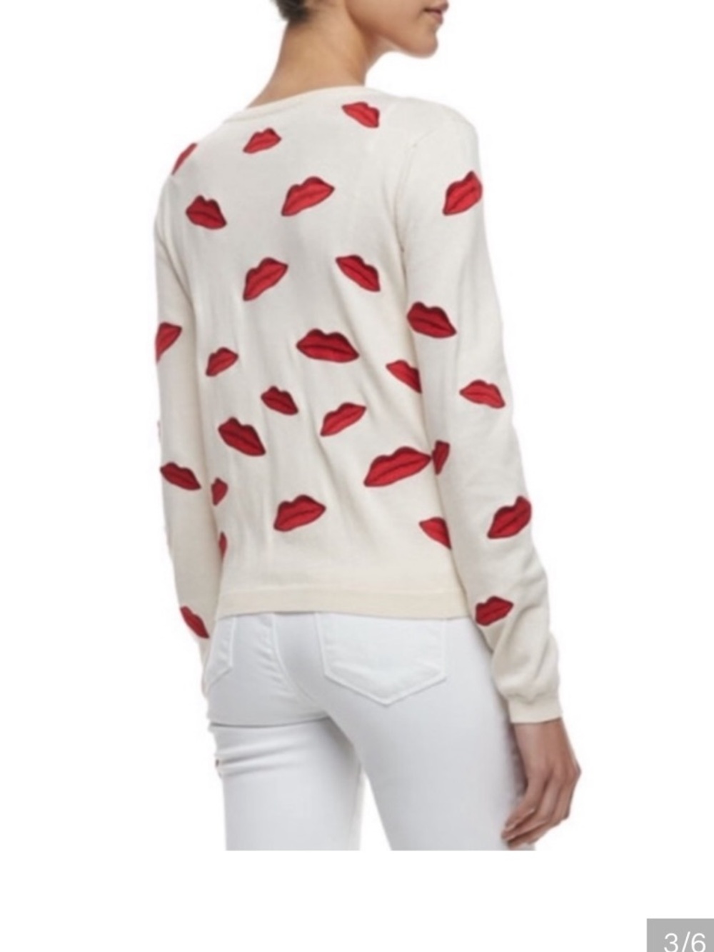 Alice + Olivia Red Lip Beige/Cream Sweater (S)